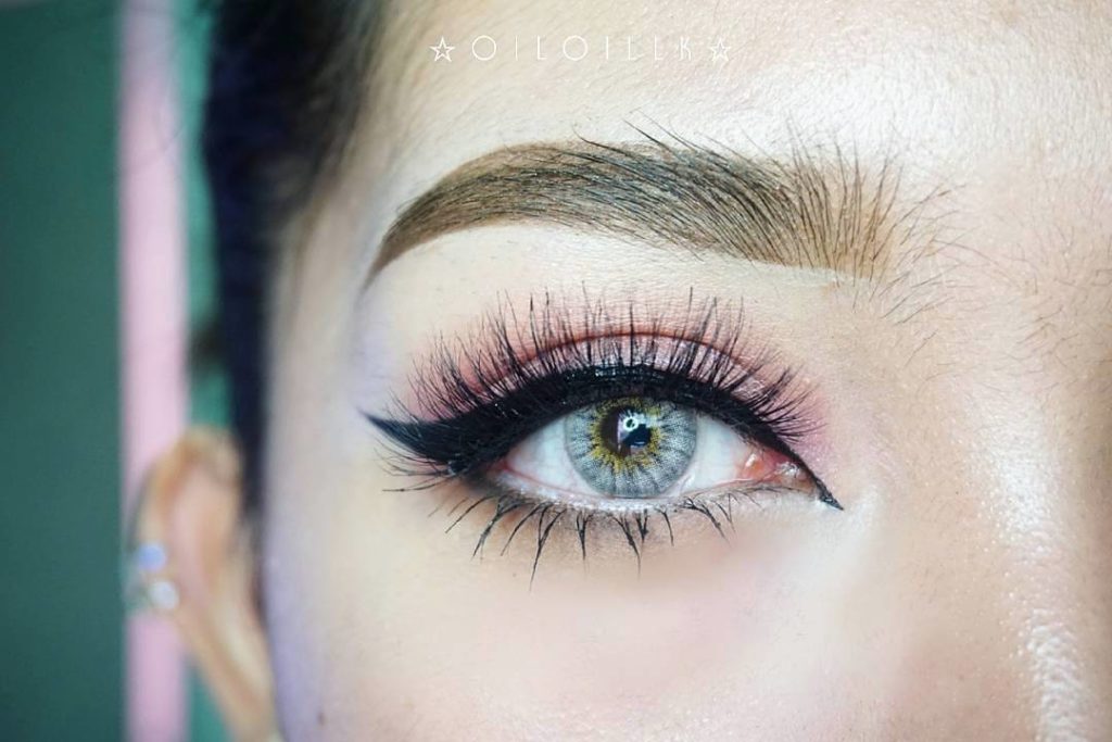 Pitchy Cherry Gray Monthly Colored Contacts