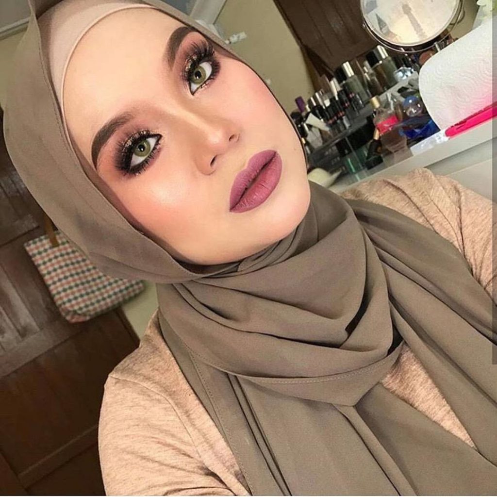 Pitchy Sweety Spatax Brown Monthly Colored Contacts - Image 4