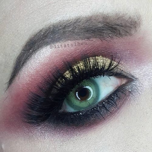 Pitchy Batis Green Monthly Colored Contacts