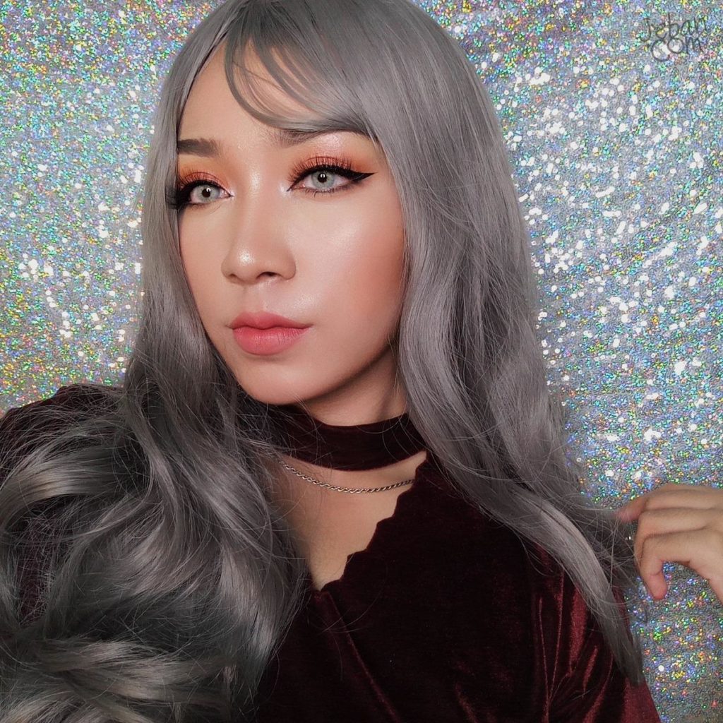 Pitchy Gray Monthly Colored Contacts - Image 6