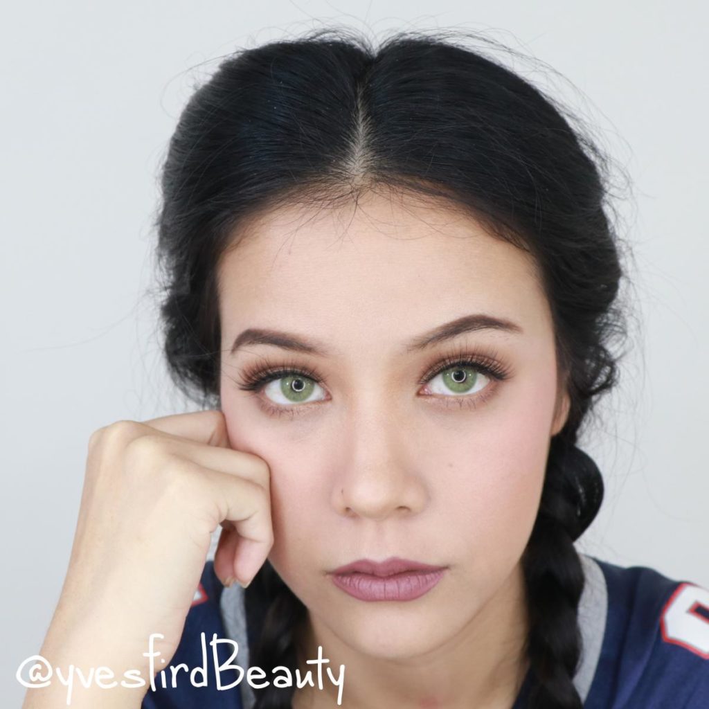 Pitchy Green Monthly Colored Contacts - Image 6