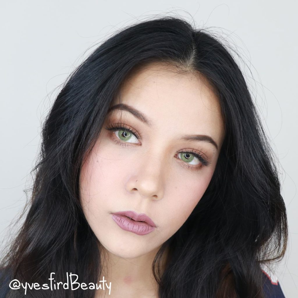 Pitchy Green Monthly Colored Contacts - Image 5