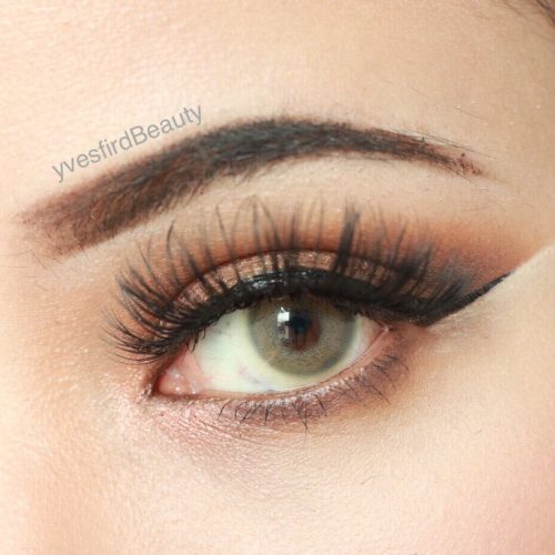 Pitchy Batis Brown Monthly Colored Contacts