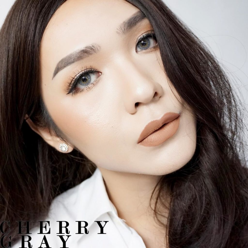 Pitchy Cherry Gray Monthly Colored Contacts - Image 4