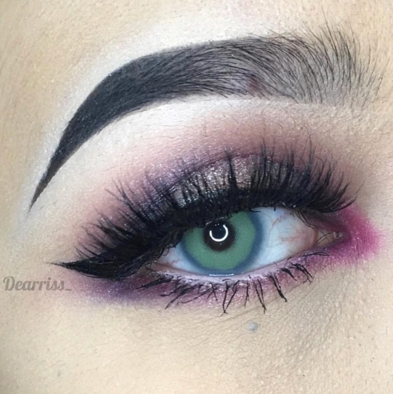 Pitchy Sweety Spatax Blue Monthly Colored Contacts