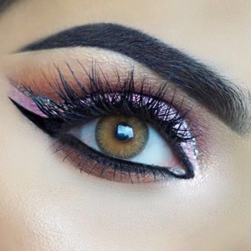 Kitty Kawaii Sheer Brown colored contacts for dark eyes offer a natural brown tone that enhances your eyes with a subtle and refined finish.