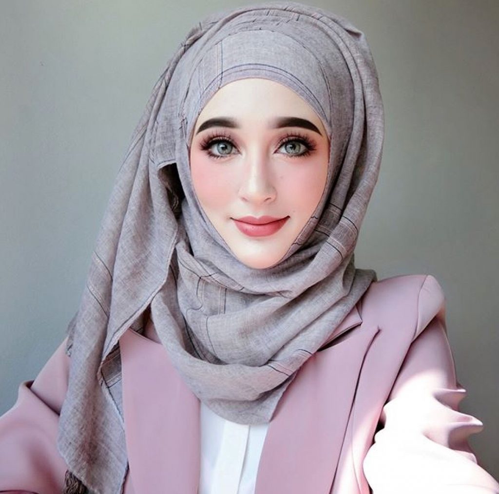 Dreamcolor Teresa Gray Monthly Colored Contacts - Image 6