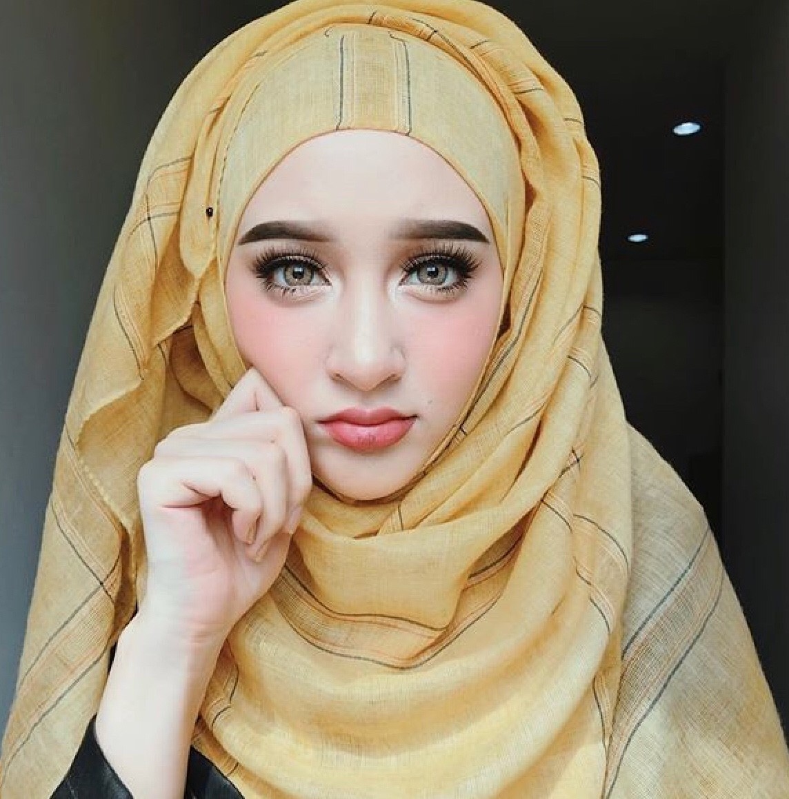 Dreamcolor Teresa Brown Monthly Colored Contacts - Image 5