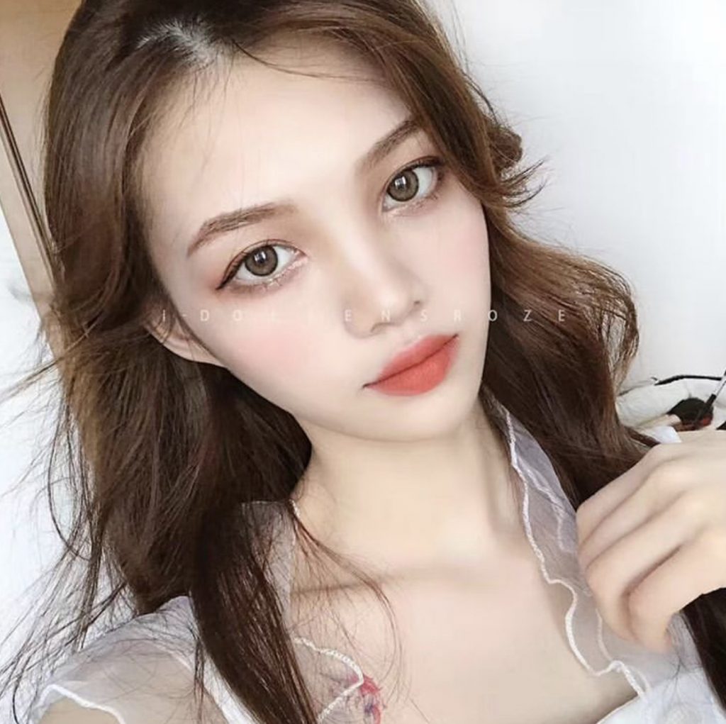 Canna Roze Beige Light Brown Yearly Colored Contacts - Image 4