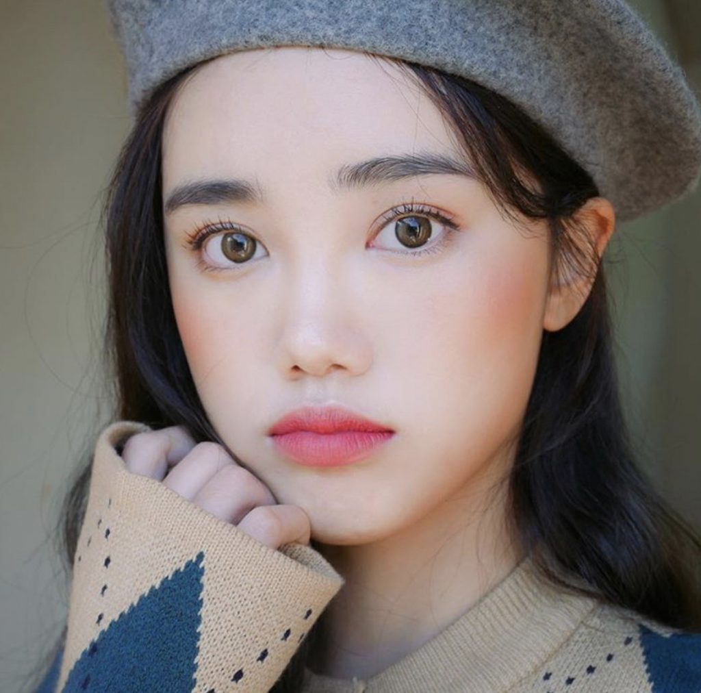 Canna Roze Beige Light Brown Yearly Colored Contacts - Image 2