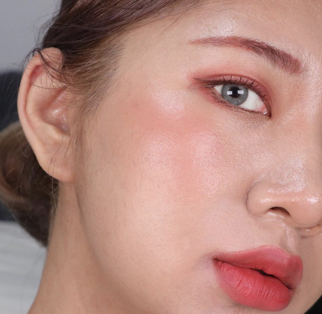 Sisse Autumn Gray Monthly Colored Contacts - Image 5