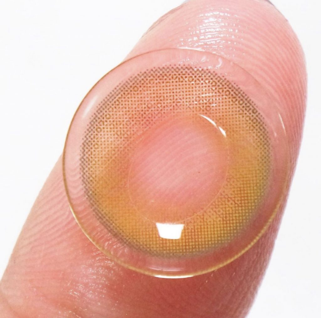 Sisse Spring Green Monthly Colored Contacts - Image 6