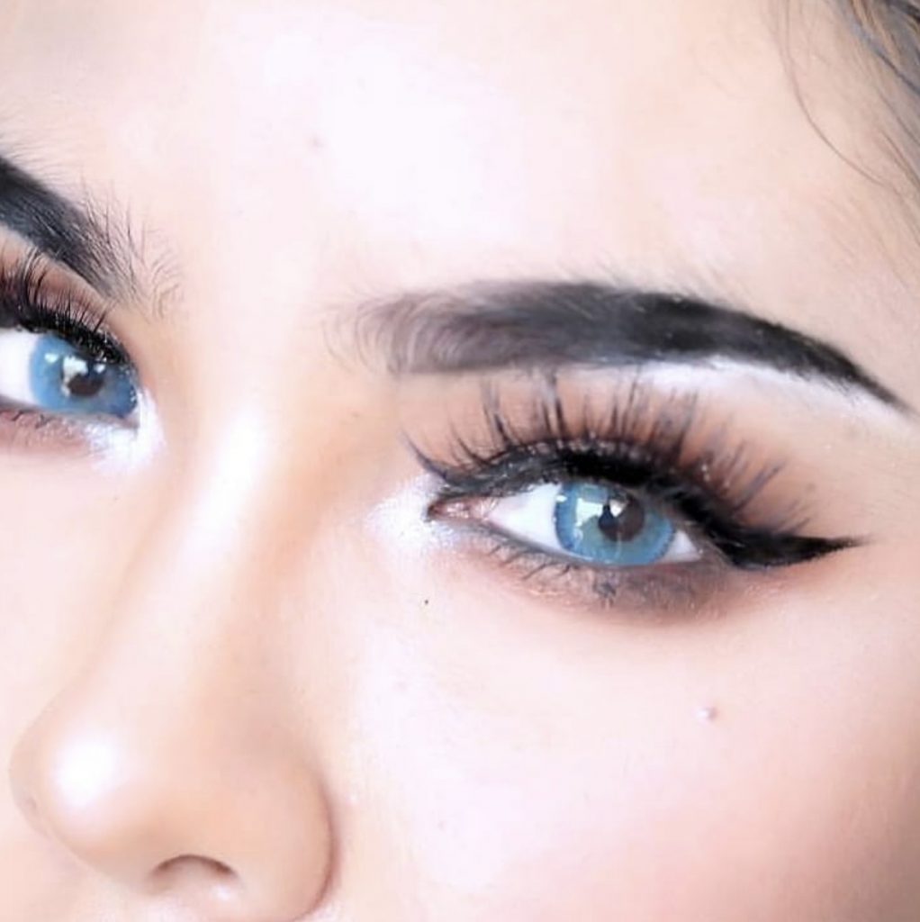 Dreamcolor Nobluk Blue Monthly Colored Contacts - Image 3