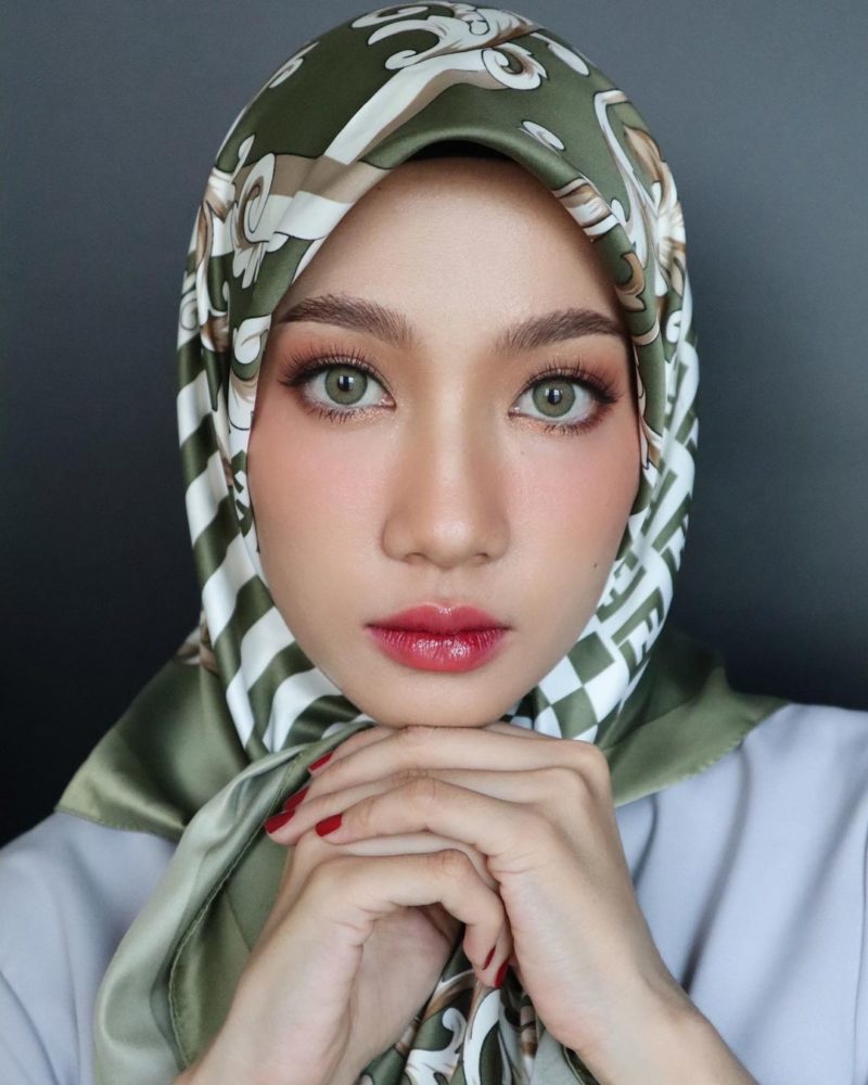 Dreamcolor Blonde Brown Monthly Colored Contacts - Image 6