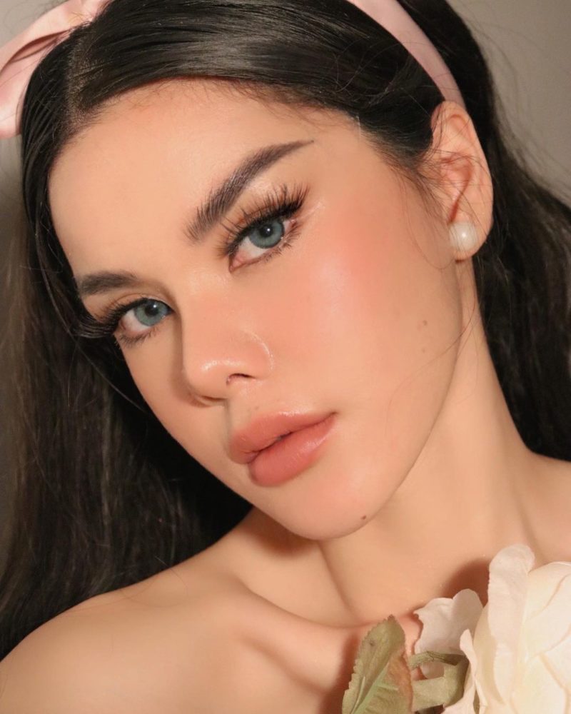 Dreamcolor Ocean Blue Monthly Colored Contacts - Image 2