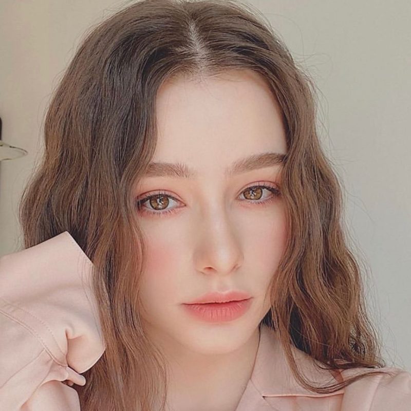 Sisse Bronze Pearl Brown Monthly Colored Contacts - Image 5