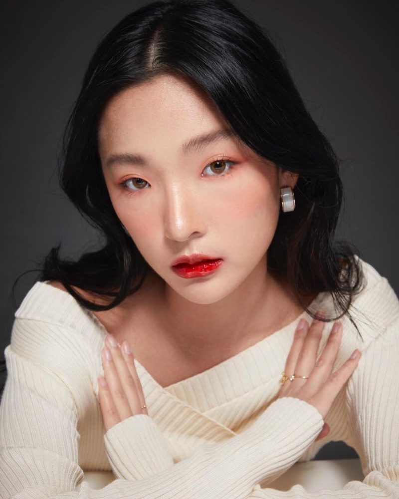 Sisse Bronze Pearl Brown Monthly Colored Contacts - Image 3