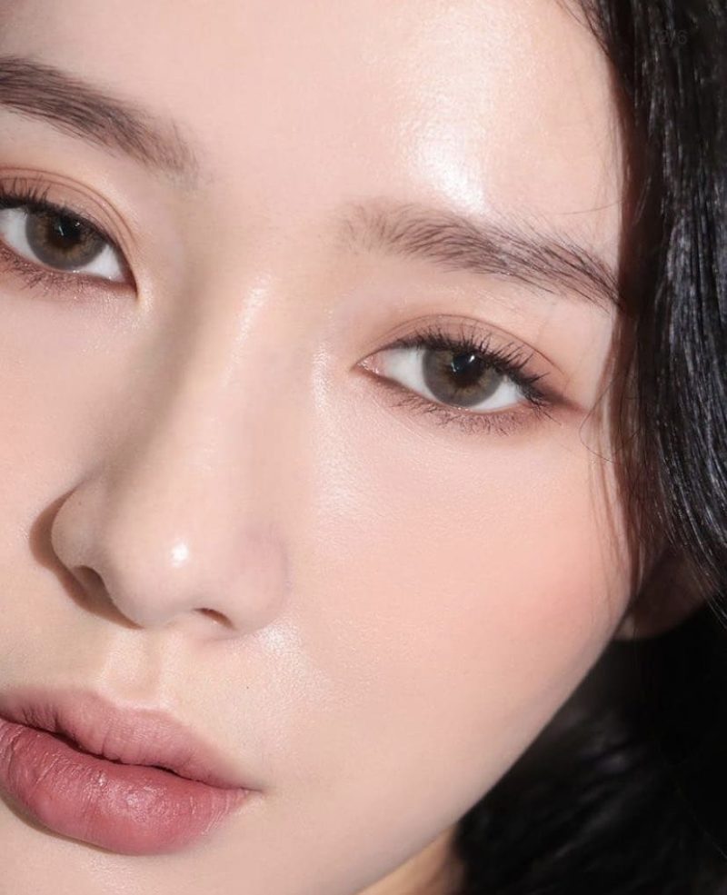 Sisse Summer Brown Monthly Colored Contacts - Image 2