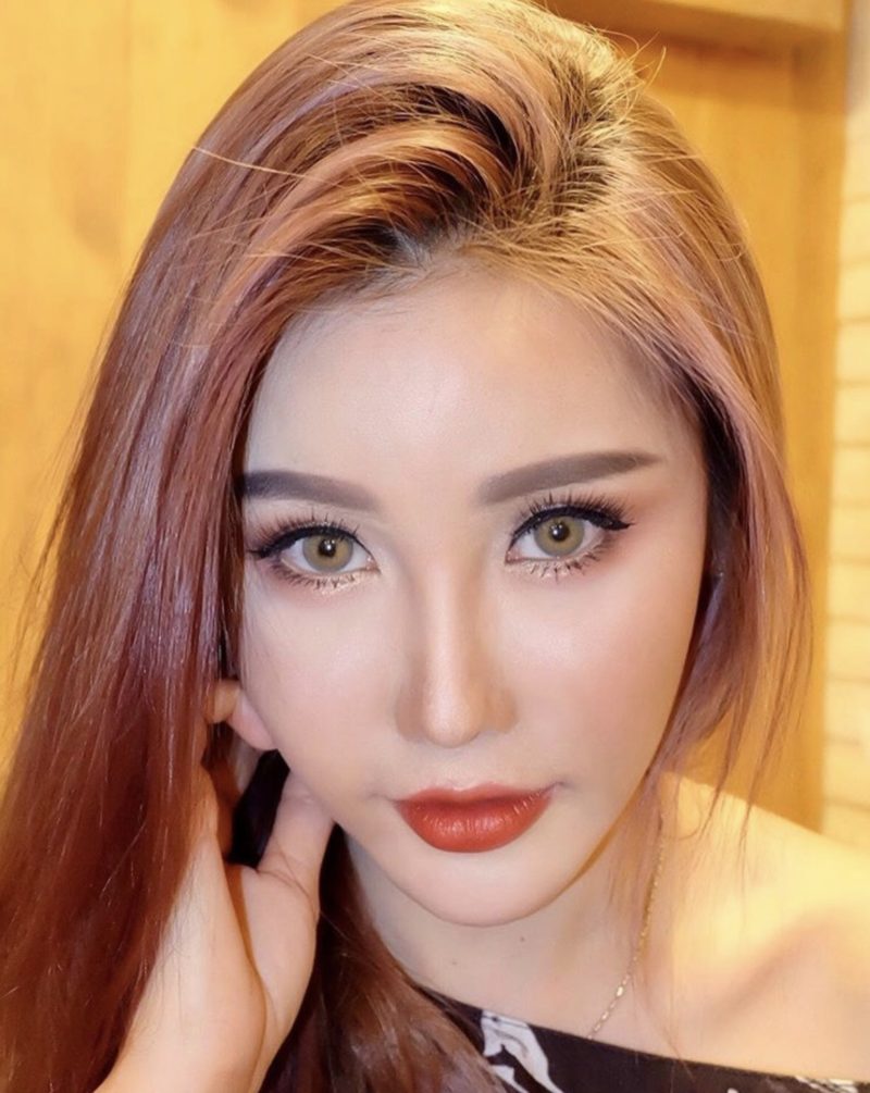 Dreamcolor Moonwalk Brown Monthly Colored Contacts - Image 6