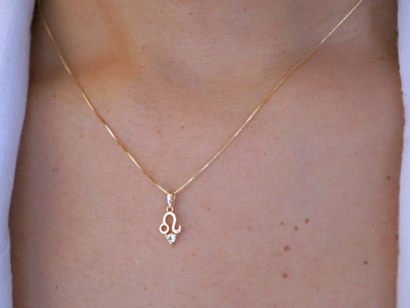 Leo with Peridot Pendant, 10K Solid Gold, Dainty Gold Necklace