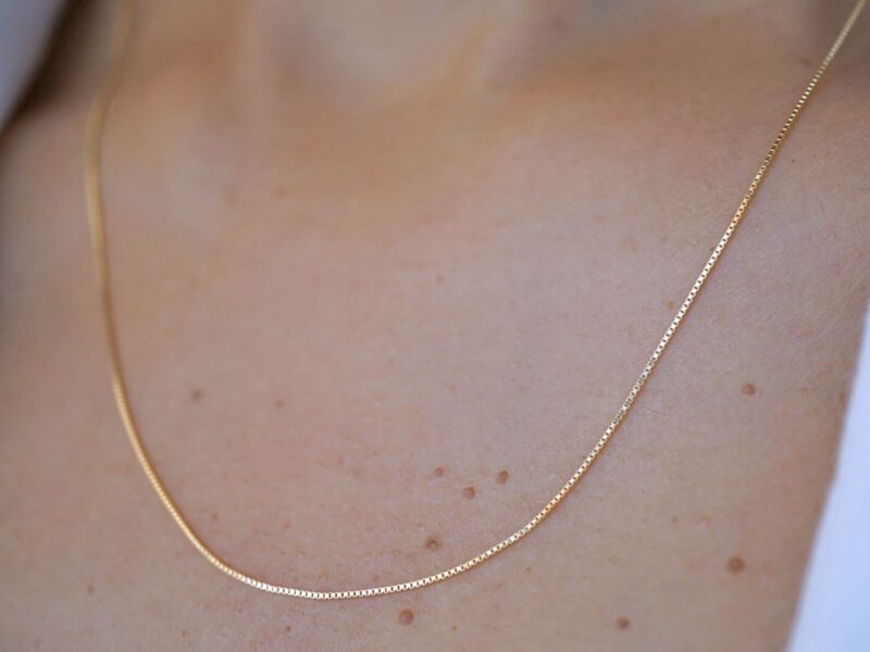 Box Chain Gold Necklace 9K Solid Gold - Image 3