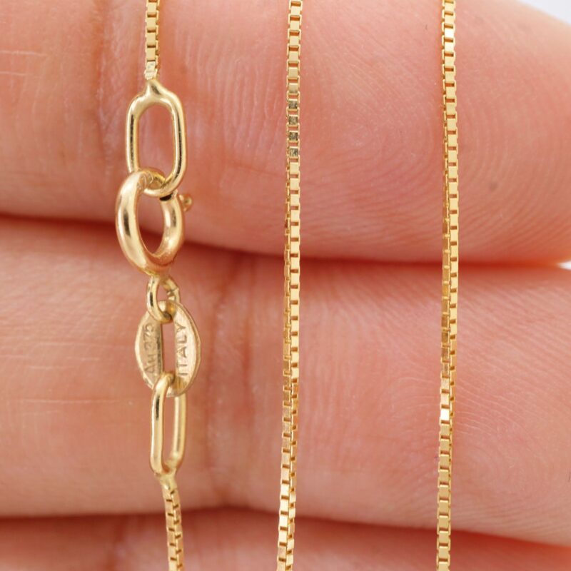 Box Chain Gold Necklace 9K Solid Gold - Image 5