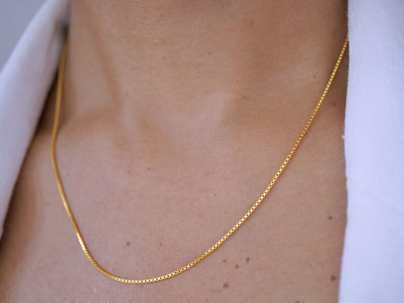 22K Solid Gold Box Chain Necklace - Image 4