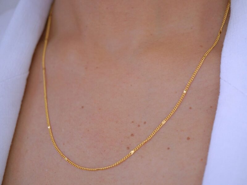 22K Solid Gold Cloud Curb Chain Necklace - Image 3