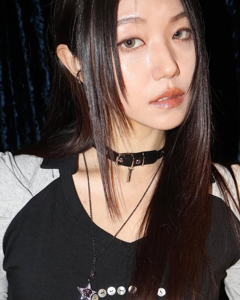 Uria Siamese Beige Brown Cat Eye 6-Month Colored Contacts - Image 6