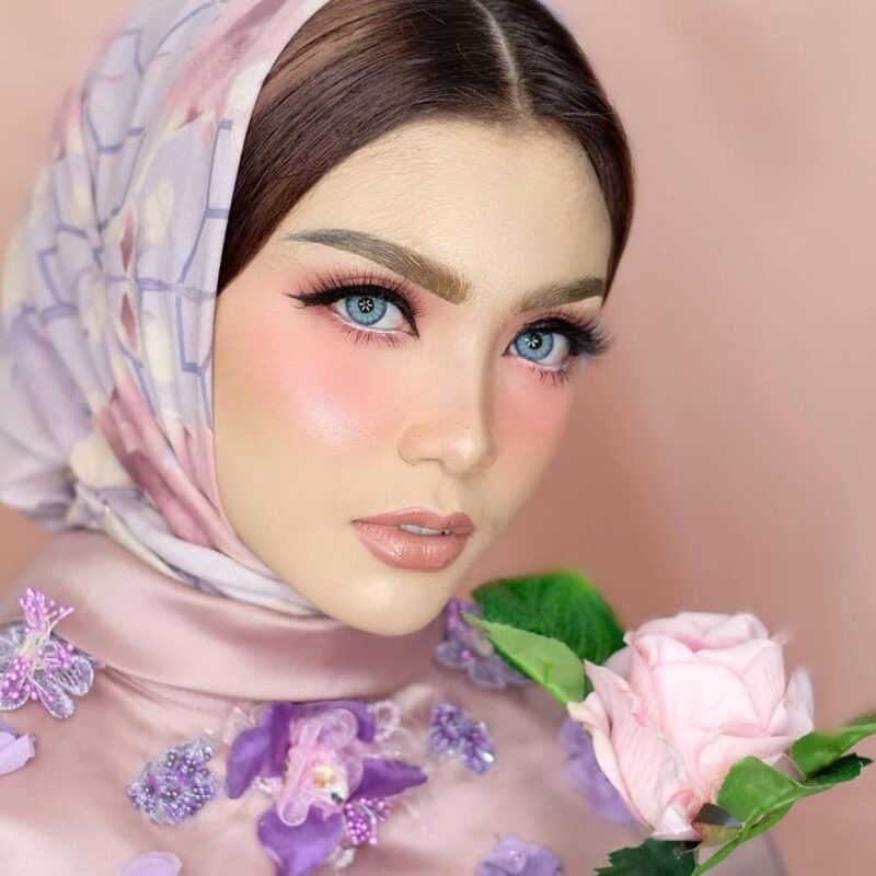 Dreamcolor Teresa Blue Monthly Colored Contacts - Image 9