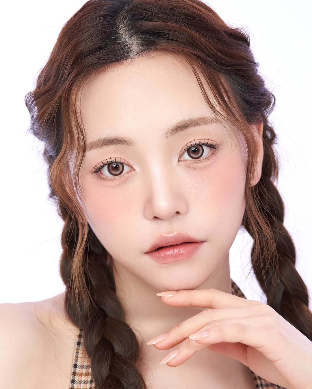 Manylens Bubble Milk Tea colored contacts