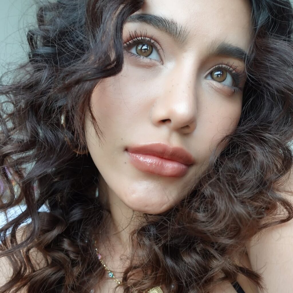 Glow Hazel Hyaluron Monthly Colored Contacts