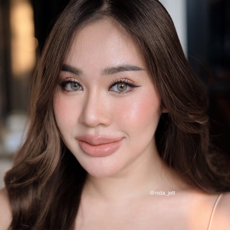 Solite brown monthly colored contacts
