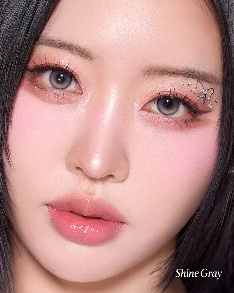 Olens Muse Shine Gray monthly colored contacts