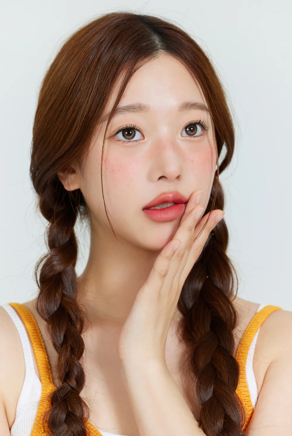 Hapakristin One and Only Beige colored contacts