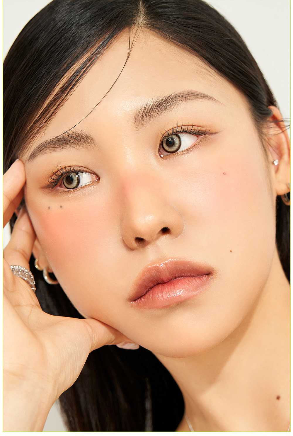MYFiPN Peony Blonde Monthly Colored Contacts - Image 2