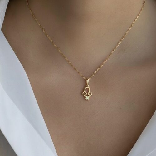 10K solid gold Leo pendant necklace with natural peridot. Genuine Au 417 zodiac jewelry symbolizing strength, confidence, and prosperity. Premium gift ready.