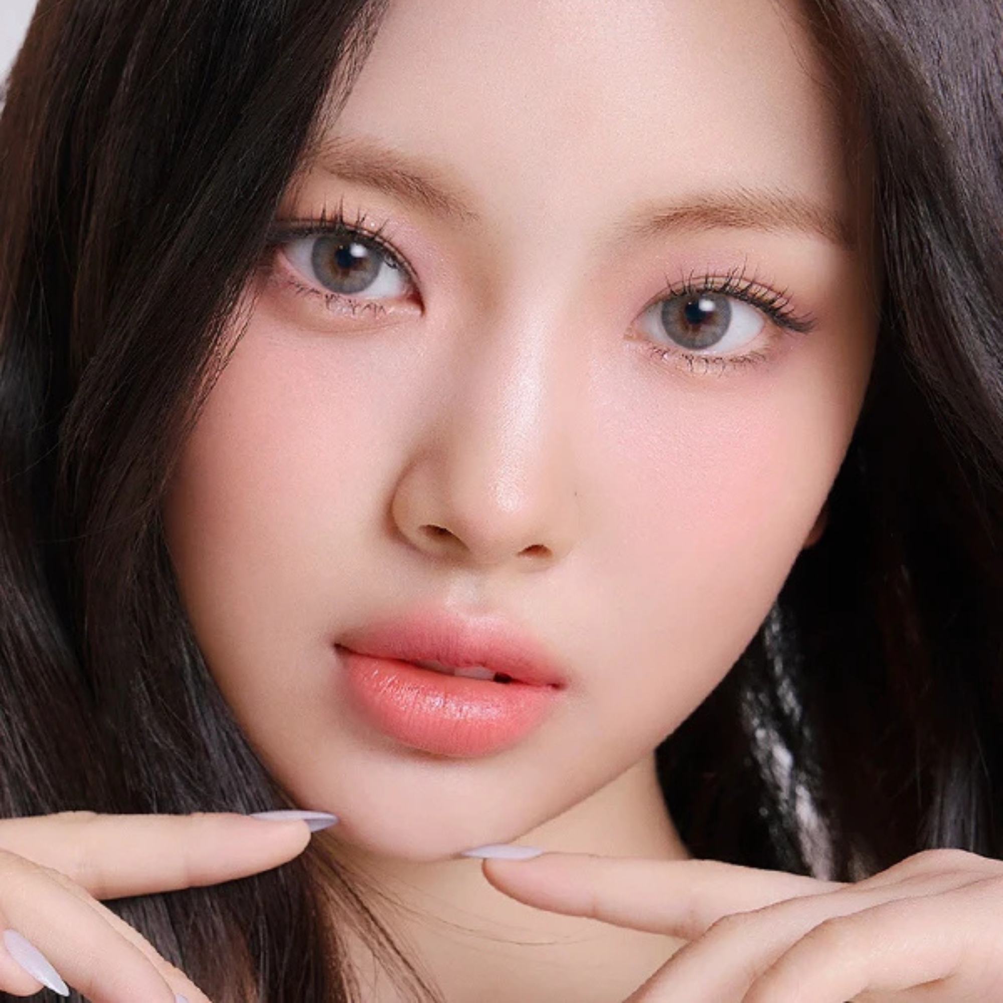 OLENS French Shine Gray monthly colored contacts. Soft gray with subtle shine and warm inner ring. Natural look, no harsh ring. 0.00 to -8.00, including plano.
