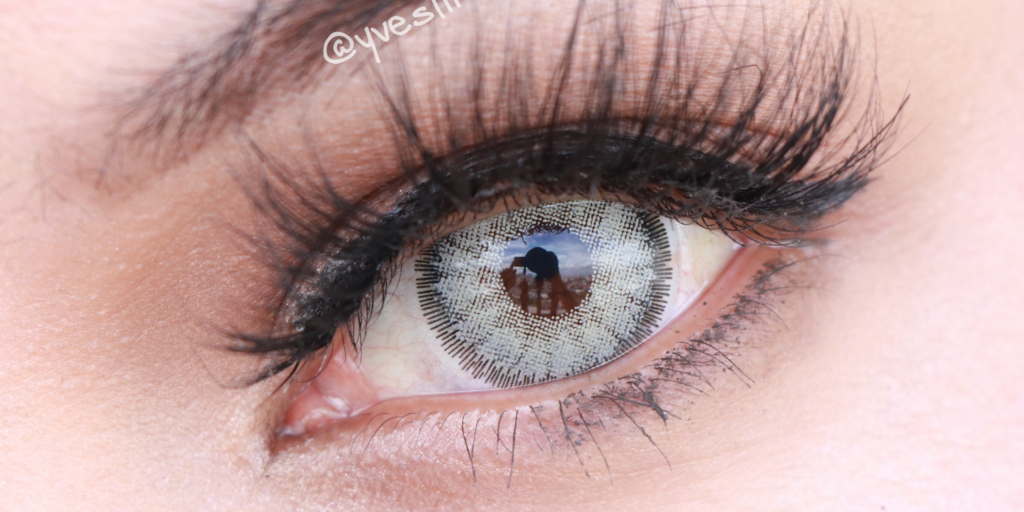 Dreamcolor Teresa Gray colored contacts for dark eyes offer strong color payoff with a smooth blend and clear finish. Available in powers 0.00 to -10.00.