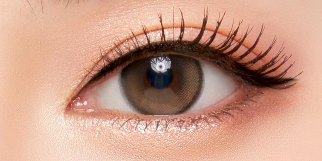 Kitty Kawaii Julia Light Brown colored contacts for dark eyes offer a soft light brown tone that blends smoothly for a natural finish. 0.00 to -10.00.